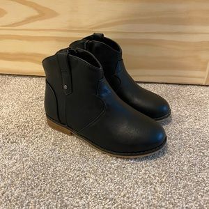 Cat & Jack Booties Toddler Girl Size 12